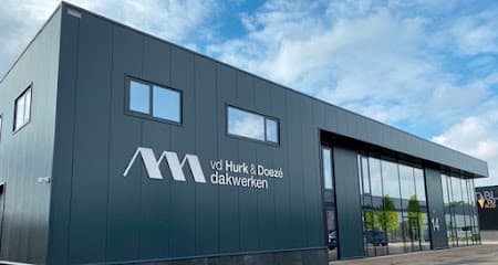 Dakdekkersbedrijf Van den Hurk-Doezé Heeze B.V. foto 1