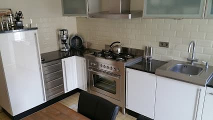 Rolf Jurgen Schadeservice en Laktechniek foto 1