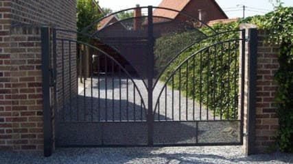 RiVa Hekwerk en Montagebedrijf foto 3