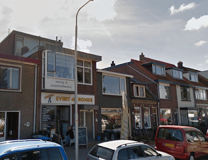 V.O.F. Woningstoffeerderij E. de Ronde foto 1