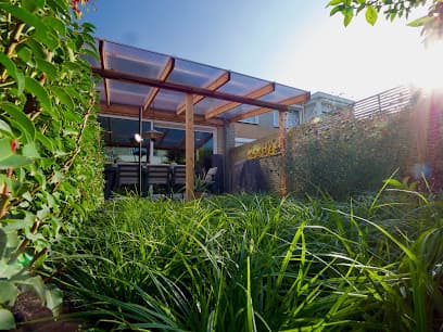 Schoffelstudent & Hoveniers foto 2