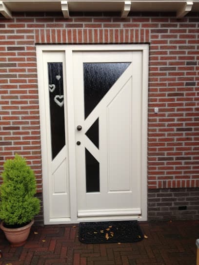 Krale Houtbewerking en Timmerwerk foto 2