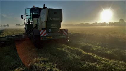 Loonbedrijf Lucas Stuut & Zn. V.O.F. foto 2