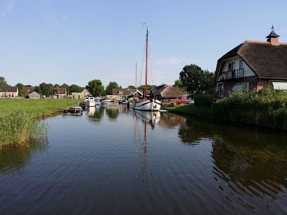 H.J. de Vries Koudum CV-Installatie B.V. foto 1