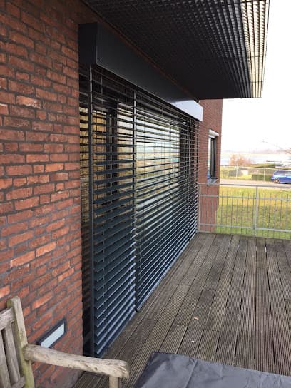 Z.O.S. Zonwering & Garagedeuren foto 2