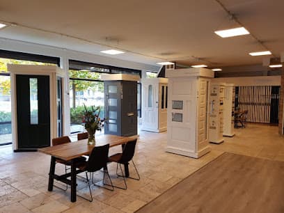 Smaling Deuren en Kozijnen B.V. foto 1