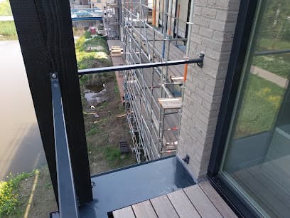 A. van Slooten Metaal foto 1