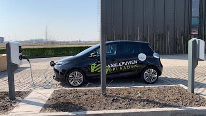 Van Leeuwen Oplaad. B.V. foto 1