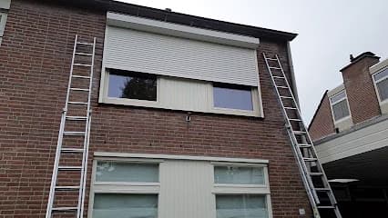 JK Garagedeuren en Zonweringen foto 2