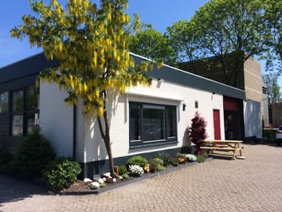 Uithol's Schilder- en Spuitbedrijf B.V. foto 3